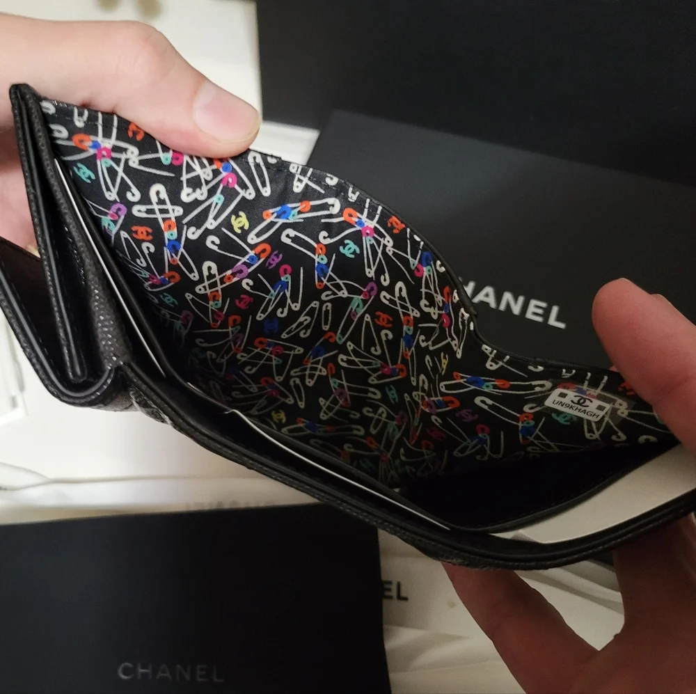 Chanel Trifold Compact Caviar Wallet
